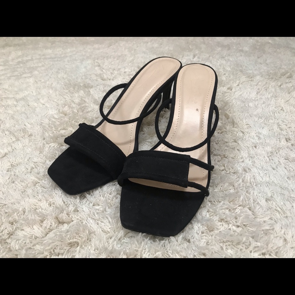 Anne Michelle Heels